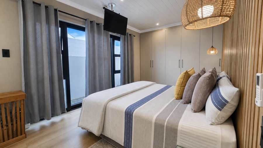 4 Bedroom Property for Sale in Stilbaai Wes Western Cape